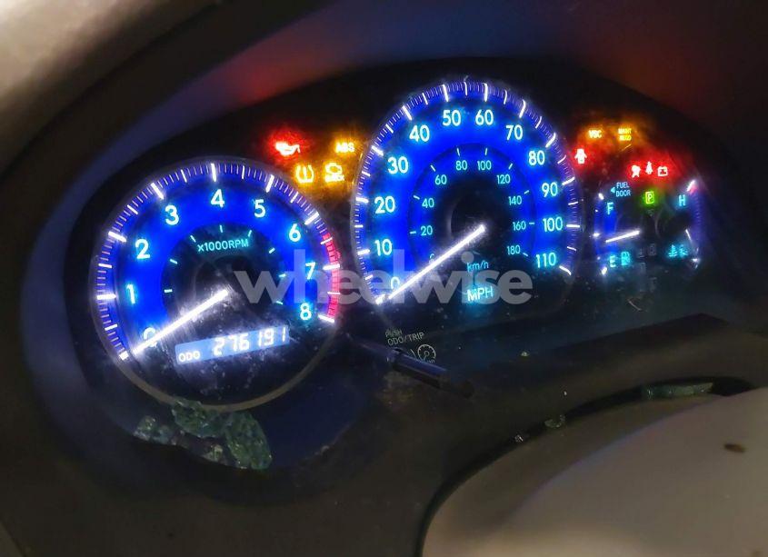 Photo 7 of 2010 Toyota Sienna LE (VIN 5TDJK4CC4AS033674)