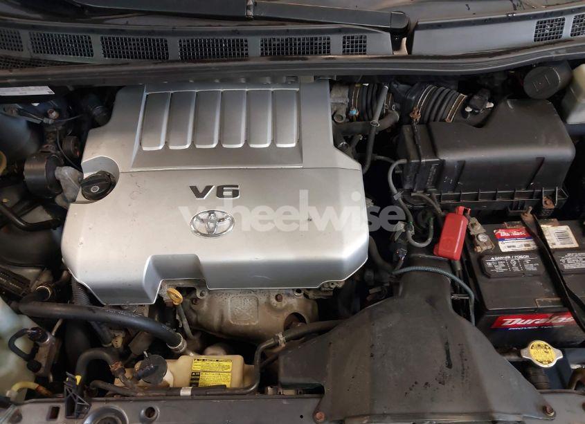 Photo 10 of 2010 Toyota Sienna LE (VIN 5TDJK4CCXAS029645)