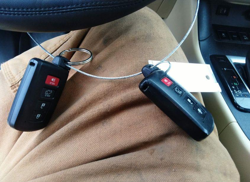 Photo 11 of 2015 Toyota Highlander XLE V6 (VIN 5TDJKRFH0FS084519)