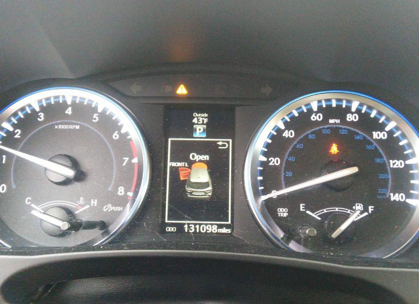 Photo 7 of 2015 Toyota Highlander XLE V6 (VIN 5TDJKRFH0FS084519)