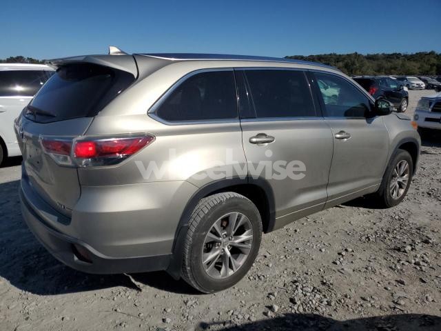 Photo 10 of 2015 TOYOTA HIGHLANDER XLE (VIN 5TDJKRFH0FS092961)