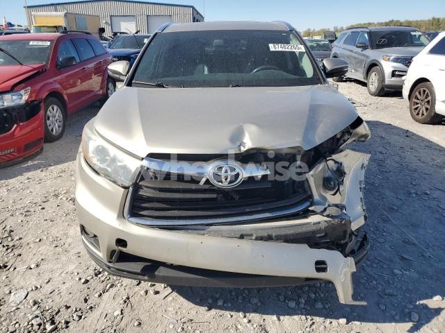 Photo 11 of 2015 TOYOTA HIGHLANDER XLE (VIN 5TDJKRFH0FS092961)