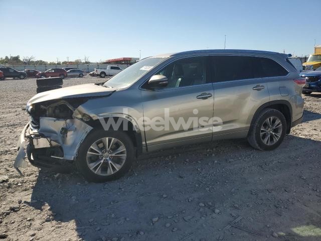 Photo 4 of 2015 TOYOTA HIGHLANDER XLE (VIN 5TDJKRFH0FS092961)