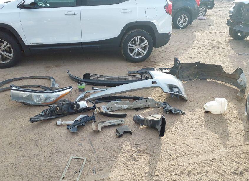 Photo 12 of 2015 Toyota Highlander XLE V6 (VIN 5TDJKRFH0FS224326)