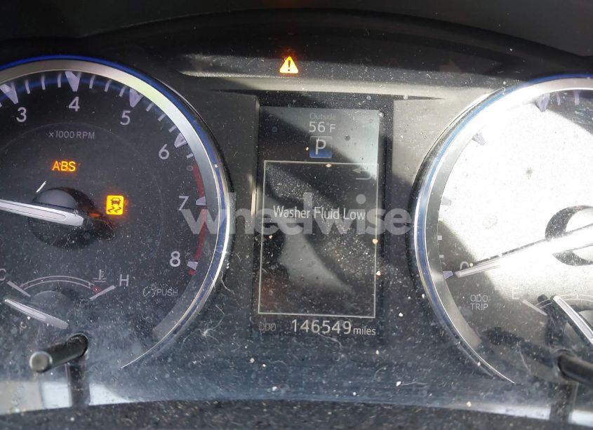 Photo 7 of 2016 Toyota Highlander XLE V6 (VIN 5TDJKRFH0GS283670)