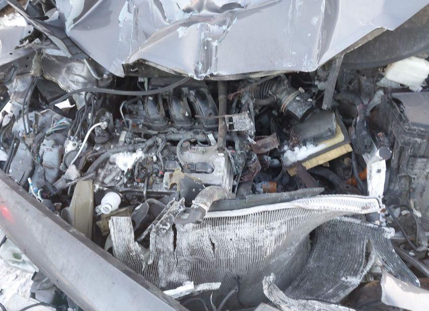 Photo 10 of 2016 Toyota Highlander XLE V6 (VIN 5TDJKRFH0GS310799)