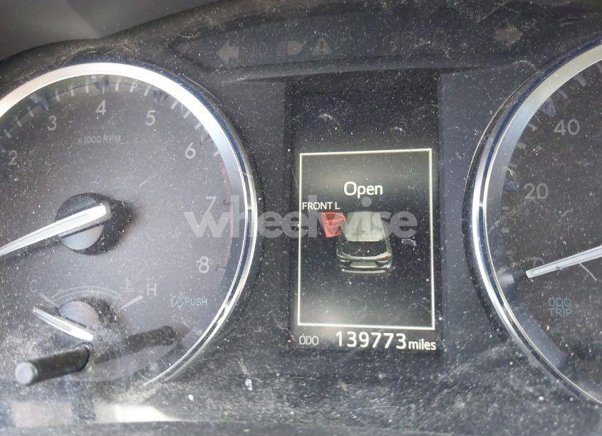 Photo 15 of 2016 Toyota Highlander XLE V6 (VIN 5TDJKRFH1GS285752)