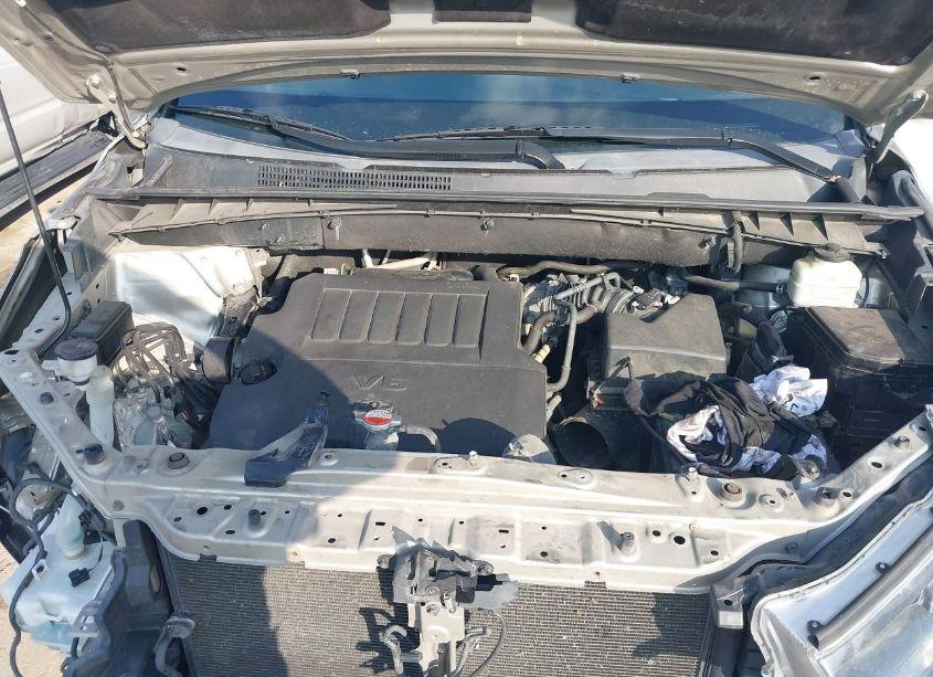 Photo 10 of 2016 Toyota Highlander XLE V6 (VIN 5TDJKRFH1GS303425)