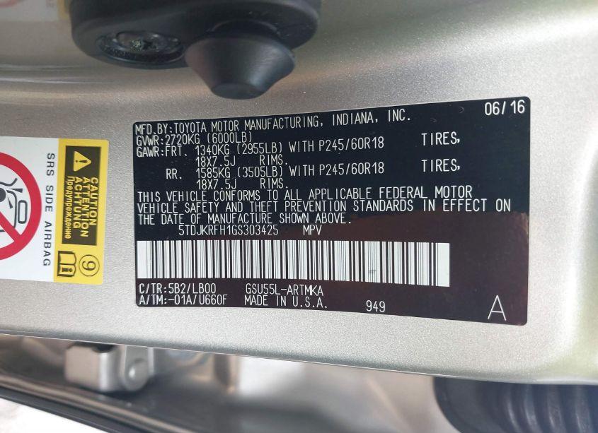 Photo 9 of 2016 Toyota Highlander XLE V6 (VIN 5TDJKRFH1GS303425)