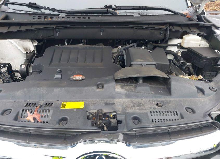 Photo 10 of 2016 Toyota Highlander XLE V6 (VIN 5TDJKRFH1GS319981)