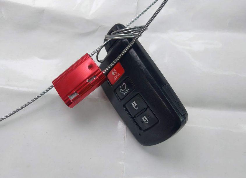 Photo 11 of 2016 Toyota Highlander XLE V6 (VIN 5TDJKRFH1GS319981)