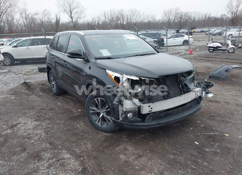 2016 Toyota Highlander XLE V6 (VIN 5TDJKRFH1GS338269) main photo