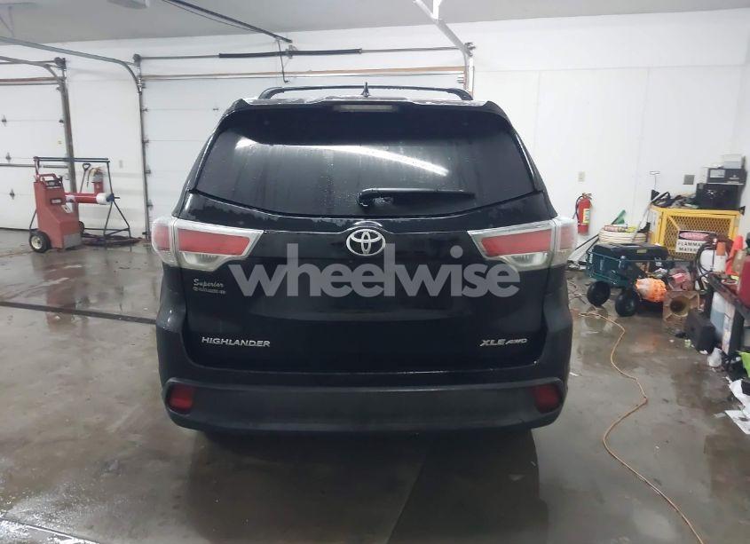 Photo 16 of 2014 Toyota Highlander XLE V6 (VIN 5TDJKRFH2ES041444)
