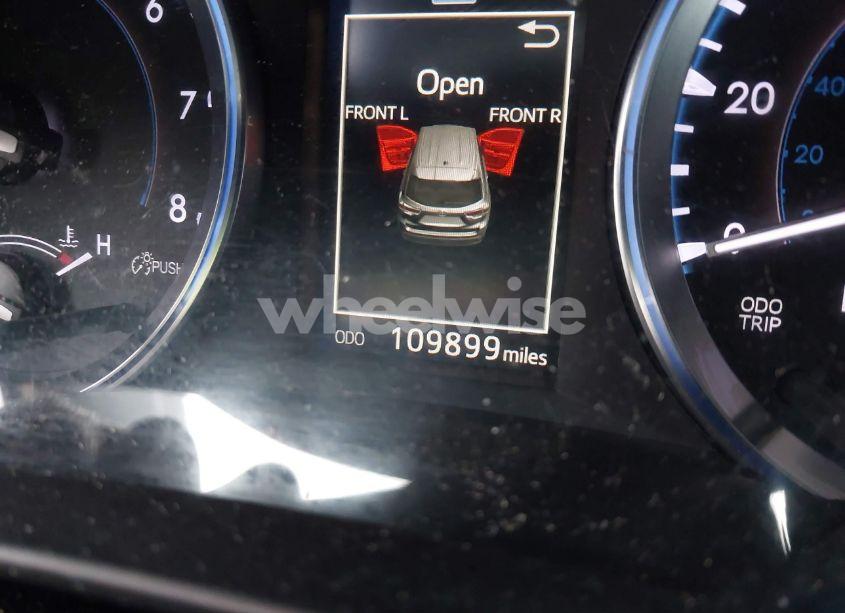 Photo 15 of 2016 Toyota Highlander XLE V6 (VIN 5TDJKRFH3GS235080)