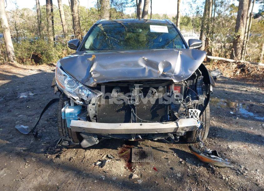 Photo 6 of 2016 Toyota Highlander XLE V6 (VIN 5TDJKRFH3GS242868)