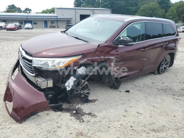 Photo 14 of 2016 TOYOTA HIGHLANDER XLE (VIN 5TDJKRFH3GS336586)