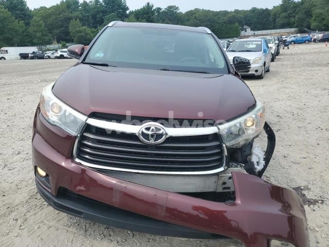 Photo 2 of 2016 TOYOTA HIGHLANDER XLE (VIN 5TDJKRFH3GS336586)