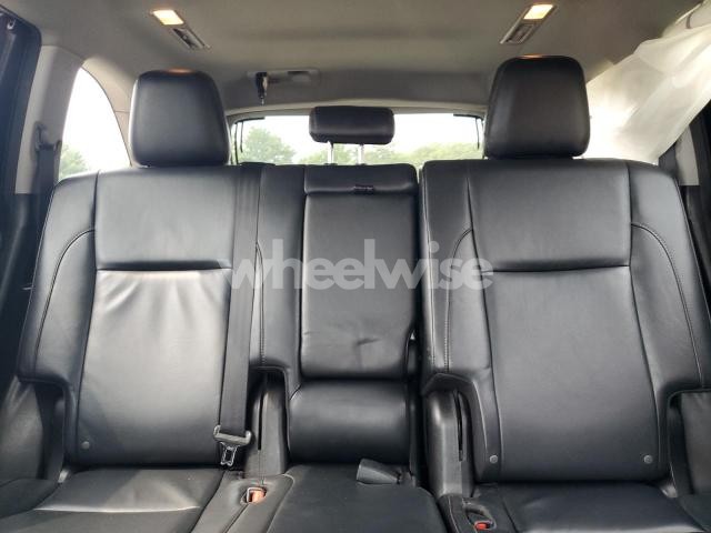 Photo 7 of 2016 TOYOTA HIGHLANDER XLE (VIN 5TDJKRFH3GS336586)