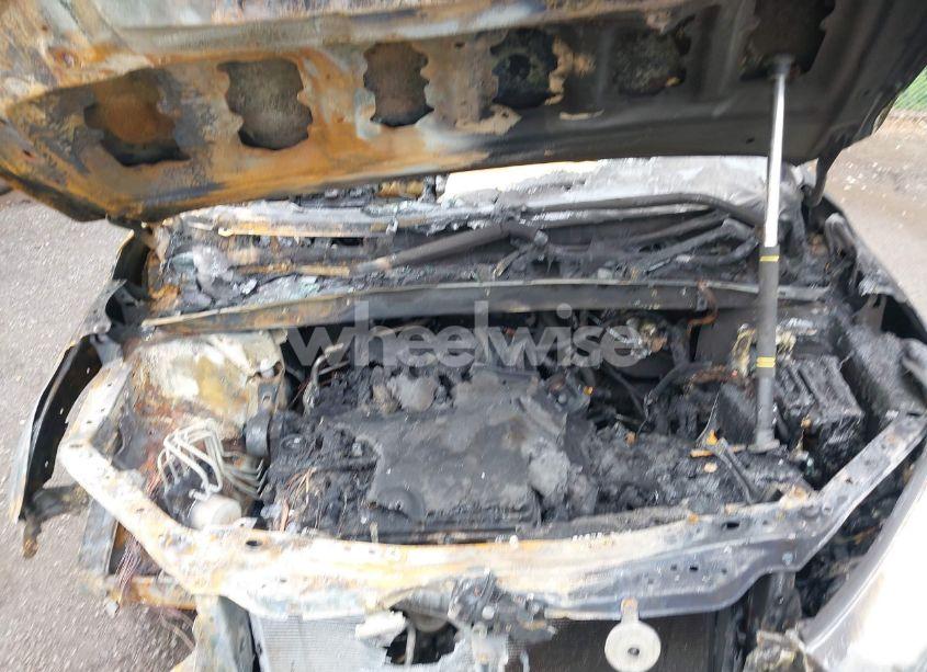 Photo 10 of 2016 Toyota Highlander XLE V6 (VIN 5TDJKRFH3GS505361)