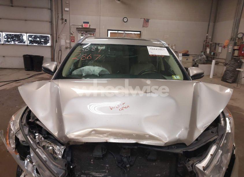 Photo 10 of 2015 Toyota Highlander XLE V6 (VIN 5TDJKRFH4FS096687)