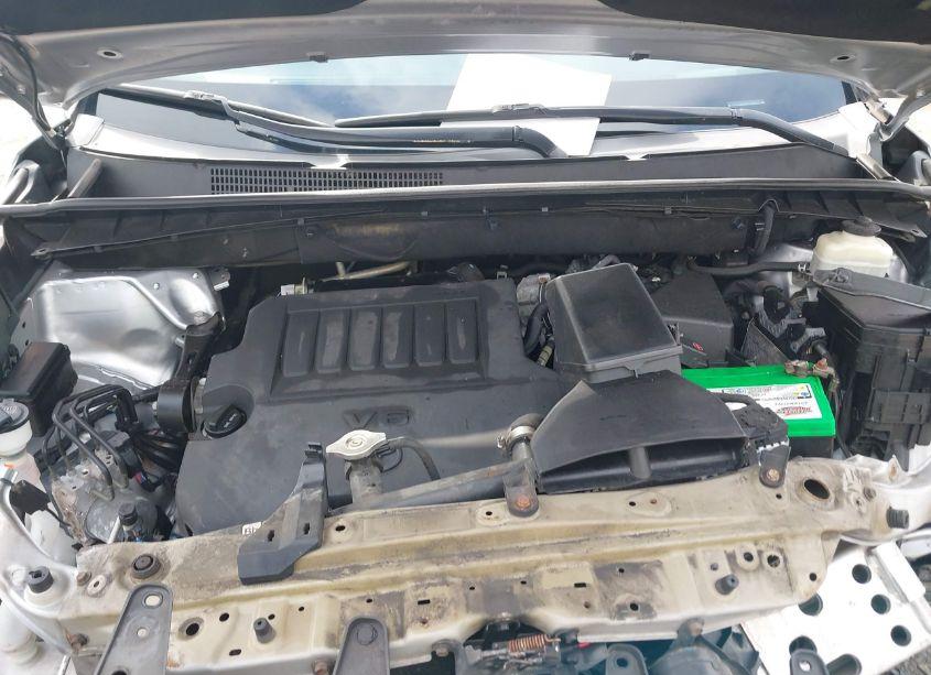 Photo 10 of 2015 Toyota Highlander XLE V6 (VIN 5TDJKRFH4FS106943)