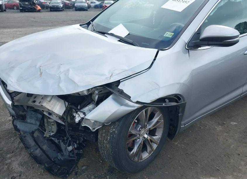 Photo 6 of 2015 Toyota Highlander XLE V6 (VIN 5TDJKRFH4FS106943)