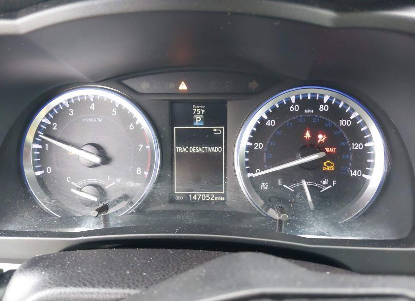 Photo 7 of 2015 Toyota Highlander XLE V6 (VIN 5TDJKRFH4FS106943)