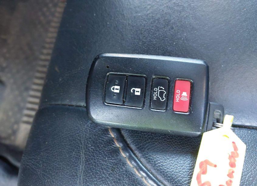 Photo 11 of 2015 Toyota Highlander XLE V6 (VIN 5TDJKRFH4FS224118)