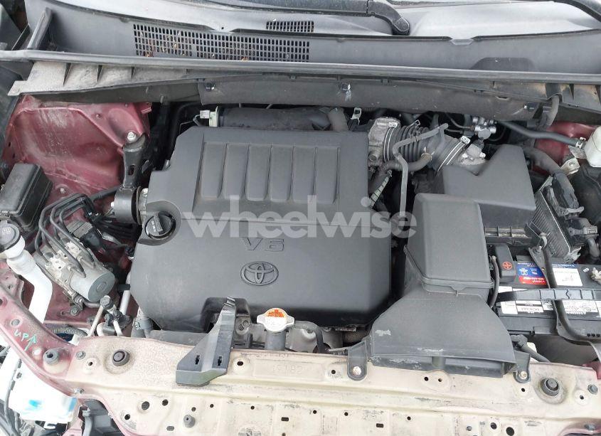 Photo 10 of 2016 Toyota Highlander XLE V6 (VIN 5TDJKRFH4GS290198)