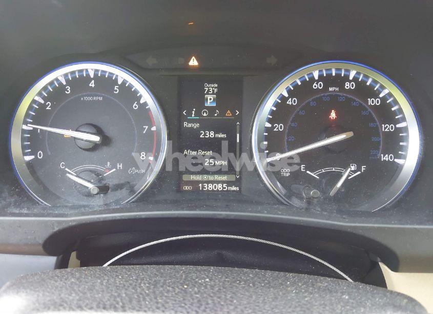 Photo 7 of 2016 Toyota Highlander XLE V6 (VIN 5TDJKRFH4GS350013)