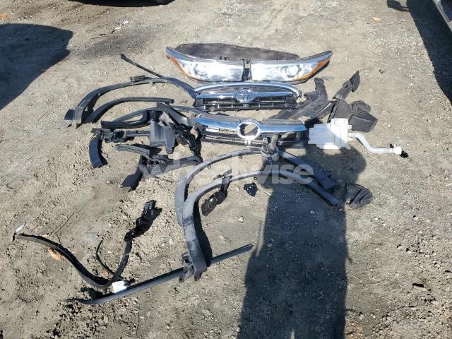 Photo 11 of 2015 TOYOTA HIGHLANDER XLE (VIN 5TDJKRFH5FS173809)