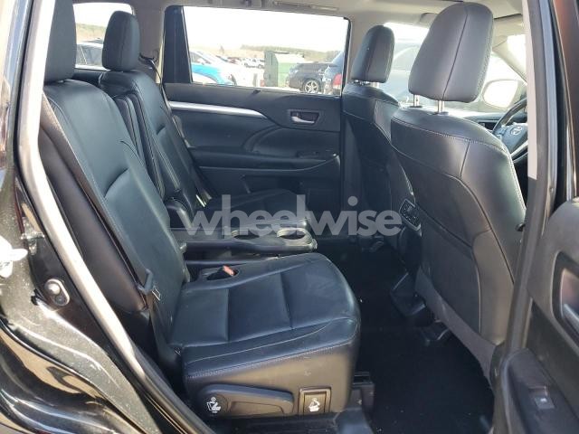 Photo 7 of 2015 TOYOTA HIGHLANDER XLE (VIN 5TDJKRFH5FS173809)