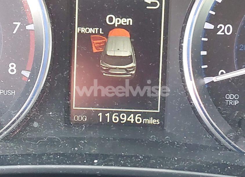 Photo 16 of 2015 Toyota Highlander XLE V6 (VIN 5TDJKRFH5FS181408)