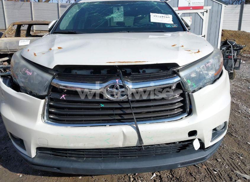 Photo 20 of 2015 Toyota Highlander XLE V6 (VIN 5TDJKRFH5FS181408)
