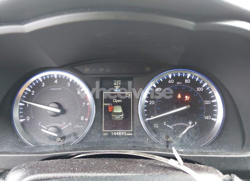 Photo 7 of 2016 Toyota Highlander XLE V6 (VIN 5TDJKRFH5GS235579)