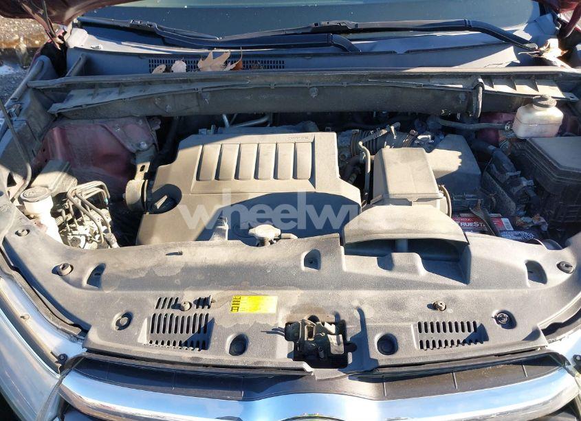 Photo 10 of 2016 Toyota Highlander XLE V6 (VIN 5TDJKRFH5GS246291)