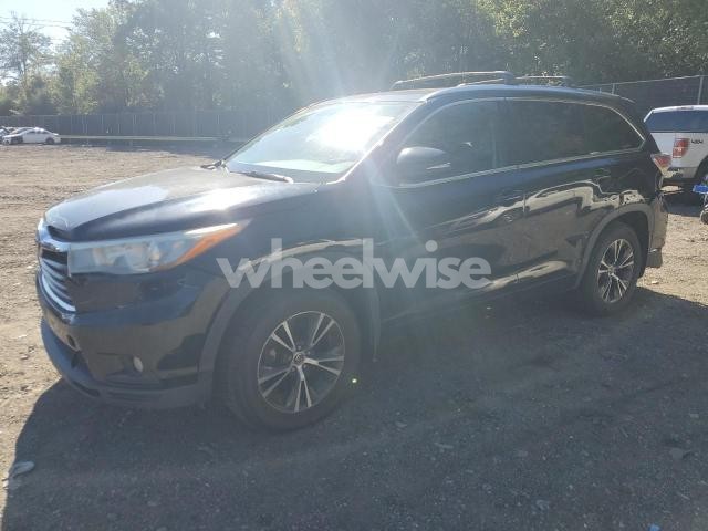 2016 TOYOTA HIGHLANDER XLE (VIN 5TDJKRFH5GS266816) main photo