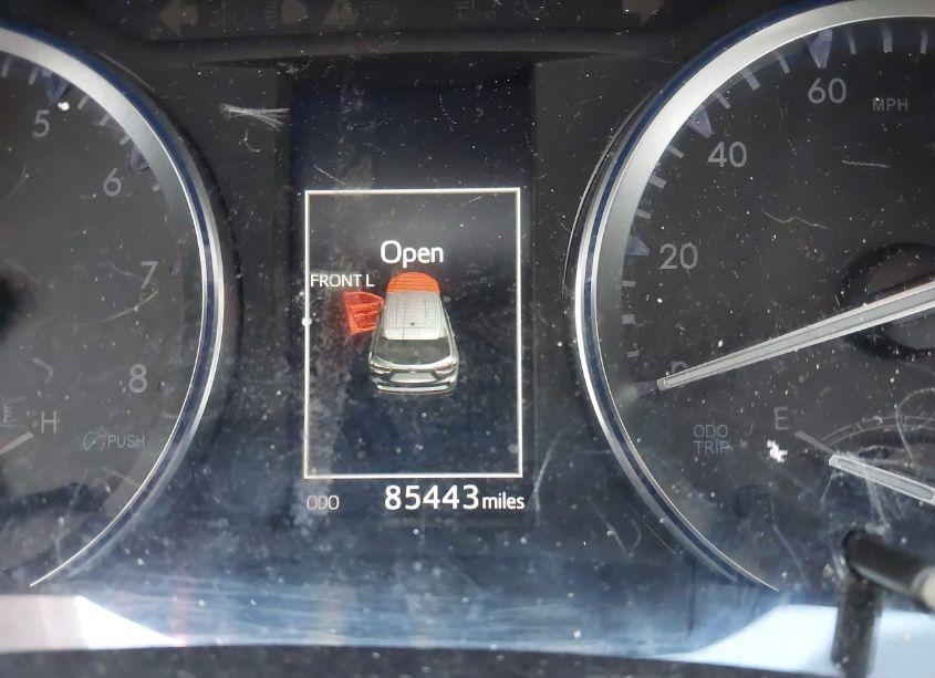 Photo 7 of 2016 Toyota Highlander XLE V6 (VIN 5TDJKRFH5GS300074)