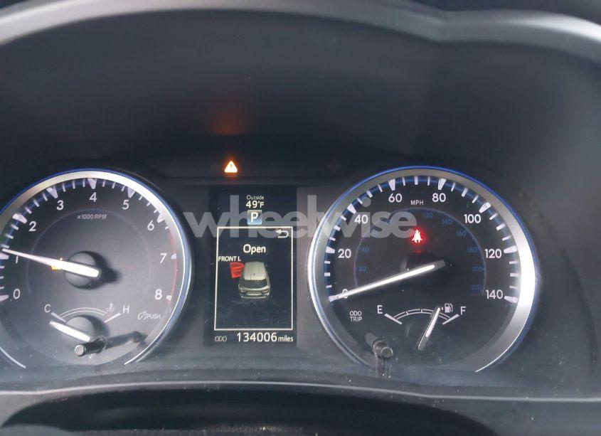 Photo 7 of 2016 Toyota Highlander XLE V6 (VIN 5TDJKRFH5GS341563)