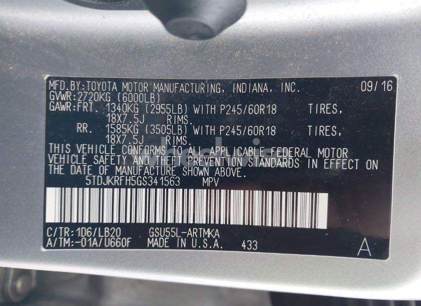 Photo 9 of 2016 Toyota Highlander XLE V6 (VIN 5TDJKRFH5GS341563)