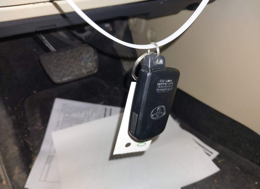 Photo 11 of 2015 Toyota Highlander XLE V6 (VIN 5TDJKRFH6FS101453)