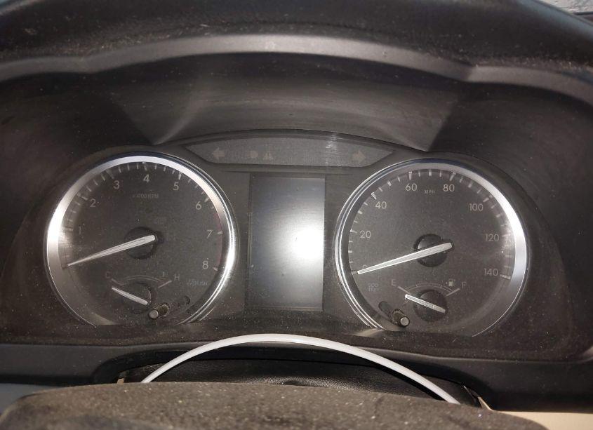 Photo 7 of 2015 Toyota Highlander XLE V6 (VIN 5TDJKRFH6FS101453)