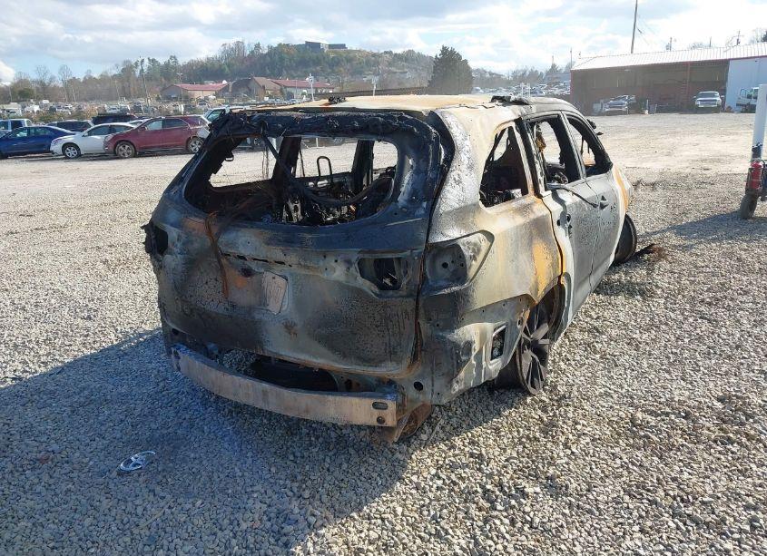 Photo 4 of 2015 Toyota Highlander XLE V6 (VIN 5TDJKRFH6FS162785)