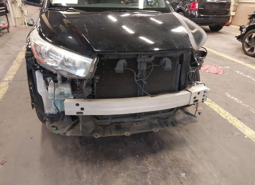 Photo 20 of 2016 Toyota Highlander XLE V6 (VIN 5TDJKRFH6GS257607)