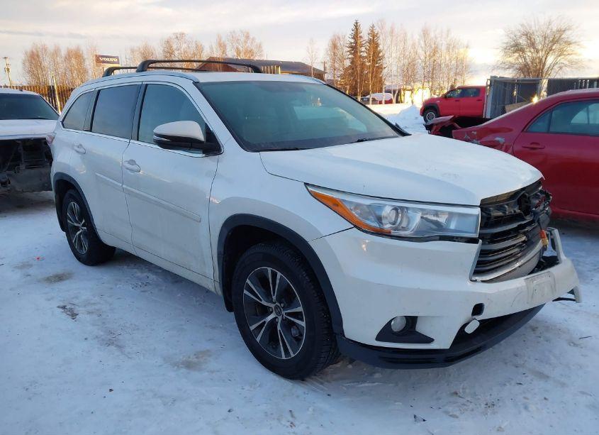 2016 Toyota Highlander XLE V6 (VIN 5TDJKRFH6GS311245) main photo