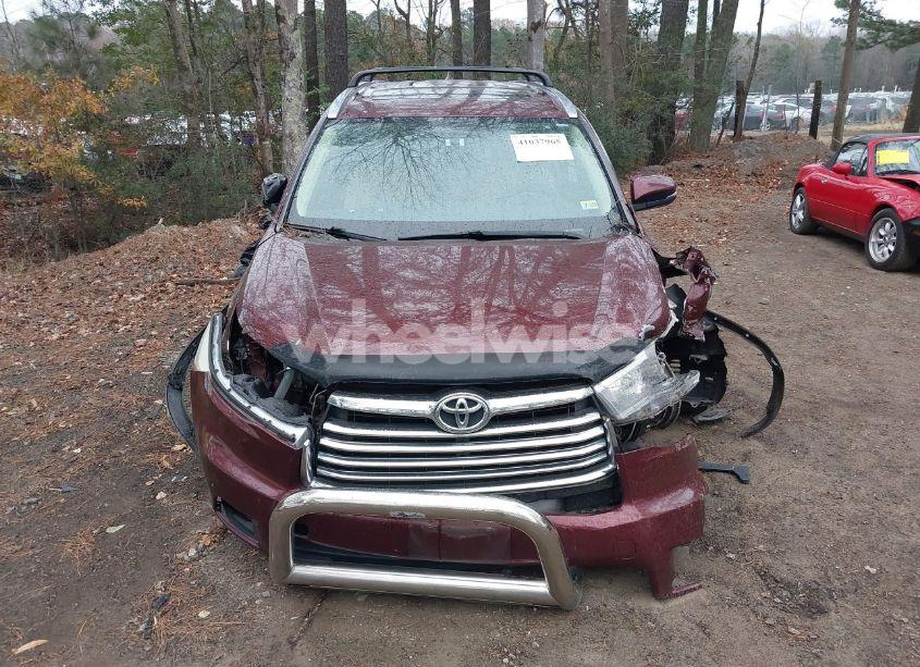 Photo 13 of 2016 Toyota Highlander XLE V6 (VIN 5TDJKRFH6GS316123)