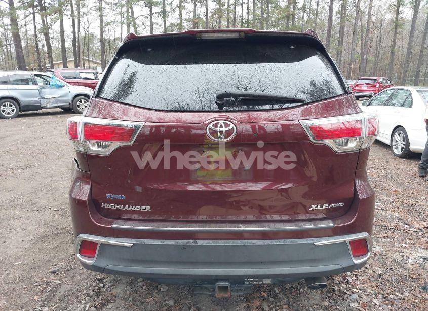 Photo 17 of 2016 Toyota Highlander XLE V6 (VIN 5TDJKRFH6GS316123)