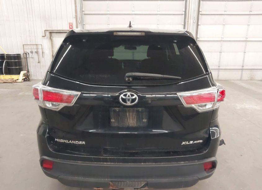 Photo 17 of 2016 Toyota Highlander XLE V6 (VIN 5TDJKRFH6GS343614)