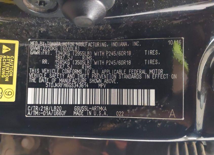 Photo 9 of 2016 Toyota Highlander XLE V6 (VIN 5TDJKRFH6GS343614)