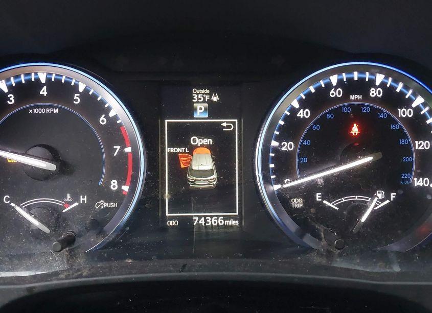 Photo 7 of 2015 Toyota Highlander XLE (VIN 5TDJKRFH7FS147809)